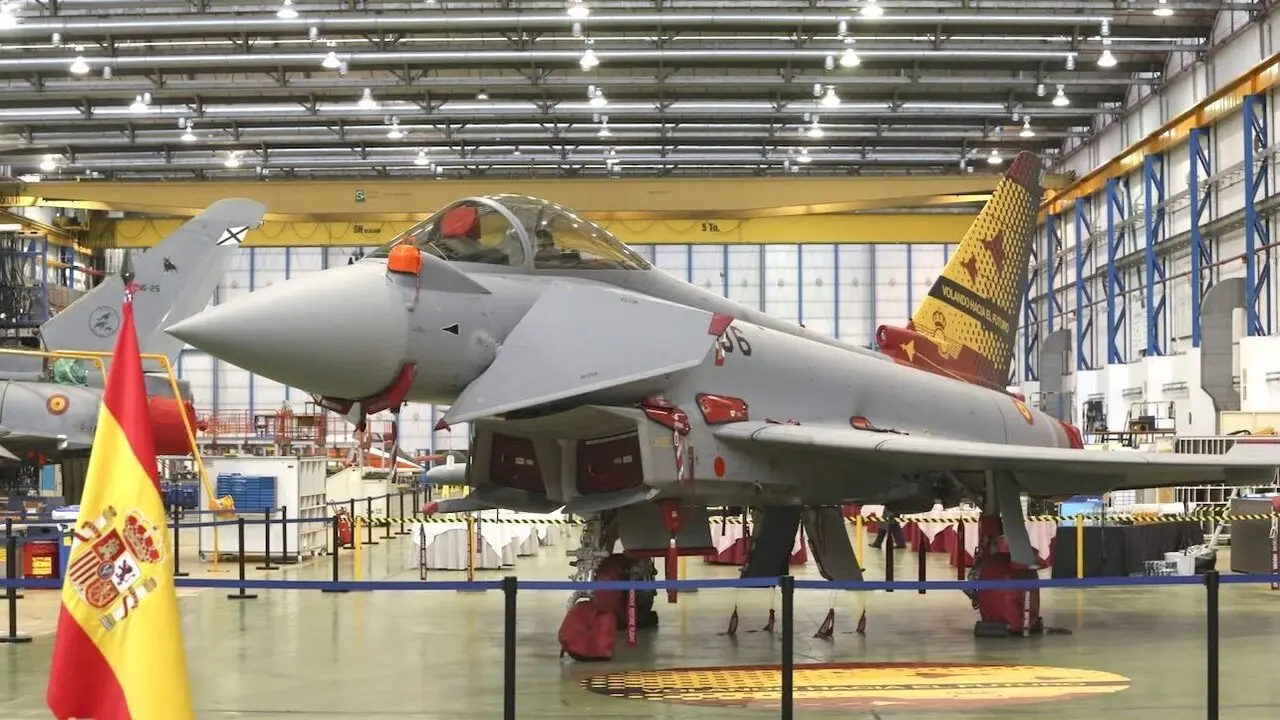 La base aérea de Albacete recibe el último Eurofighter del Ejército del Aire español