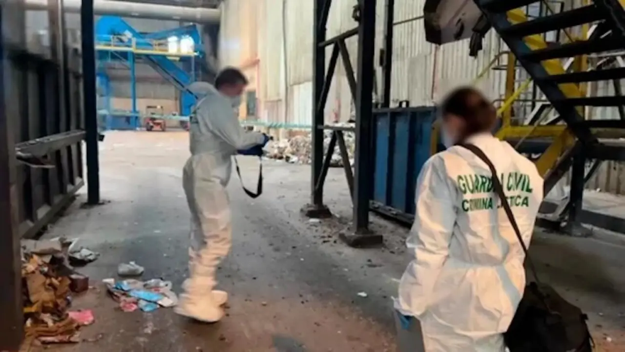 Asesinado y troceado: así ha muerto el bebé encontrado en una planta de reciclaje, residuos