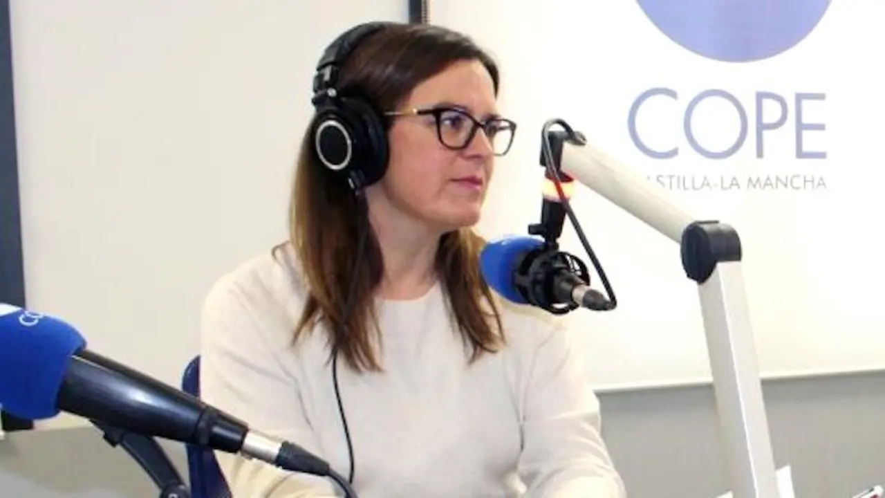 La consejera portavoz del Gobierno de Castilla-La Mancha, Esther Padilla, en un momento de la entrevista en la Cadena COPE