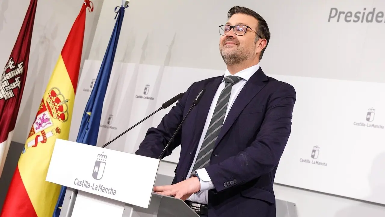 El consejero de Educación, Cultura y Deportes de Castilla-La Mancha, Amador Pastor, ha informado en rueda de prensa de asuntos de su departamento abordados en el Consejo de Gobierno
