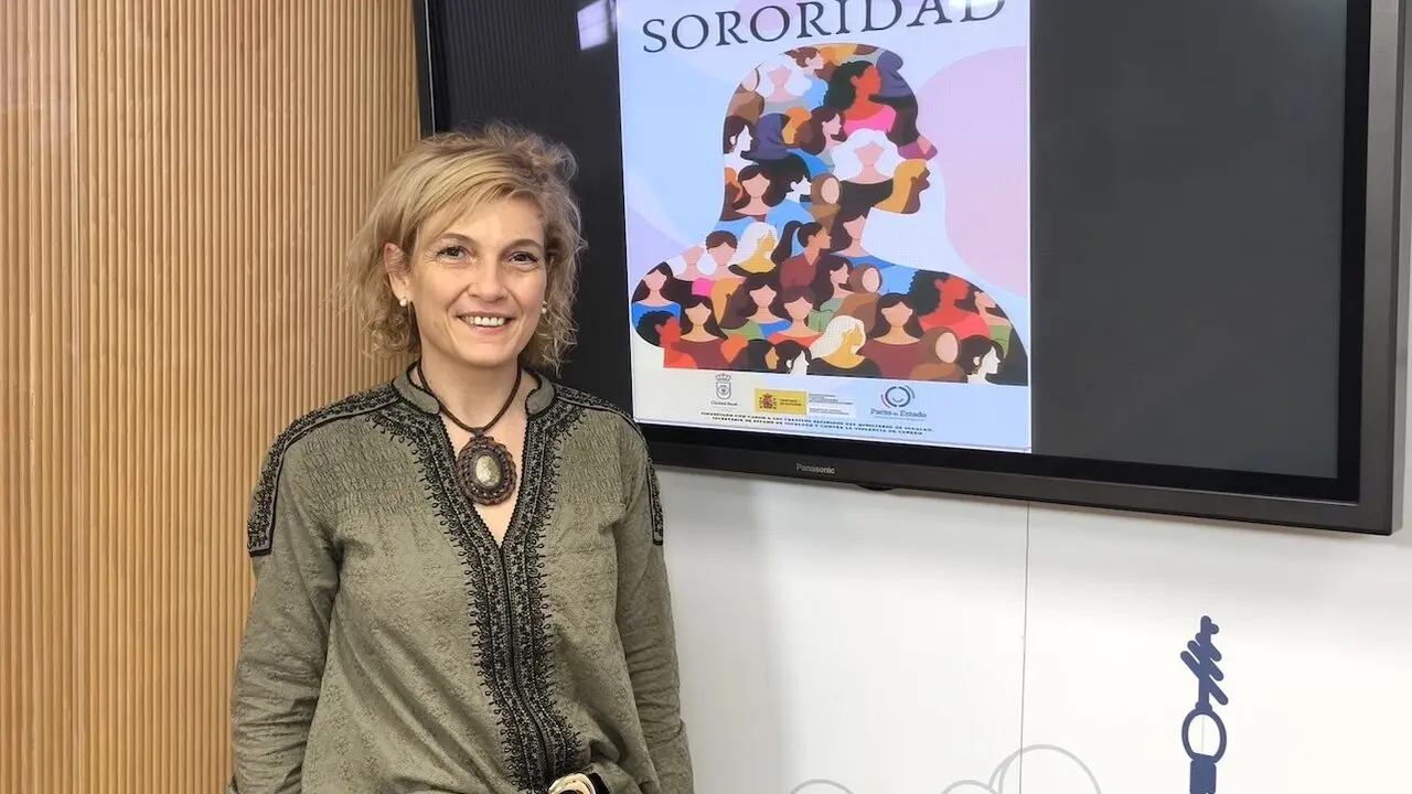 La concejal de Igualdad del Ayuntamiento de Ciudad Real, María José Escobedo, ha presentado las actividades para conmemorar el 8M en la capital