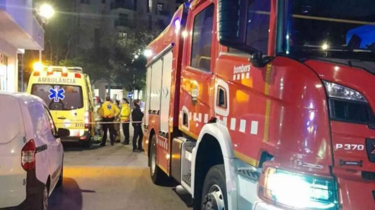 incendio, bomberos, ambulancia