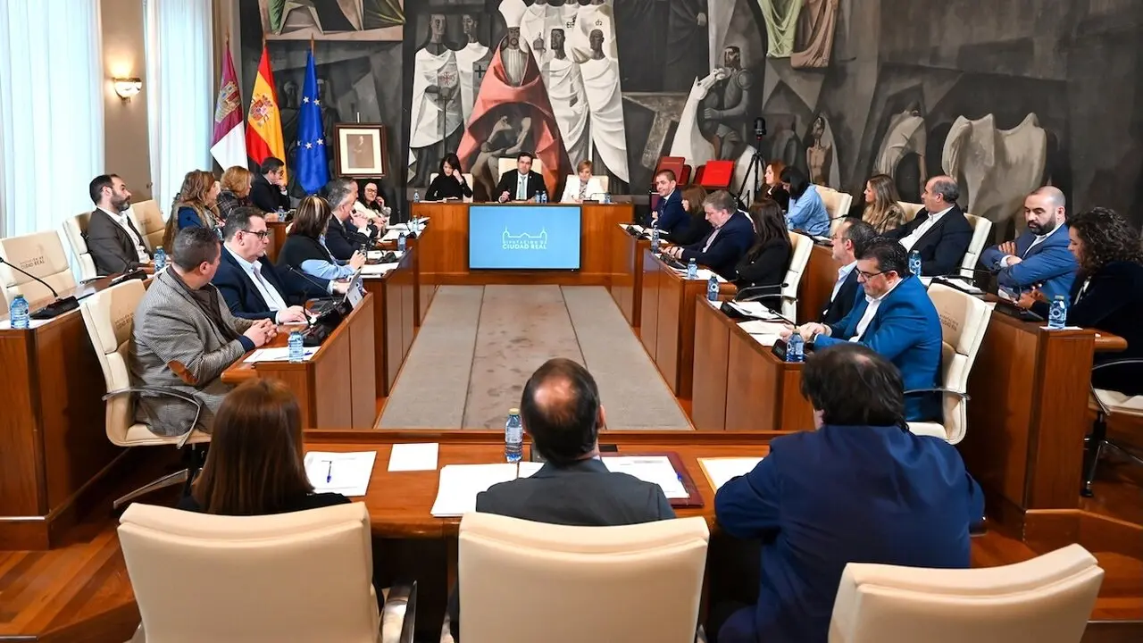 En la imagen un instante del pleno de la Diputación de Ciudad Real celebrado este viernes en el Palacio Provincial