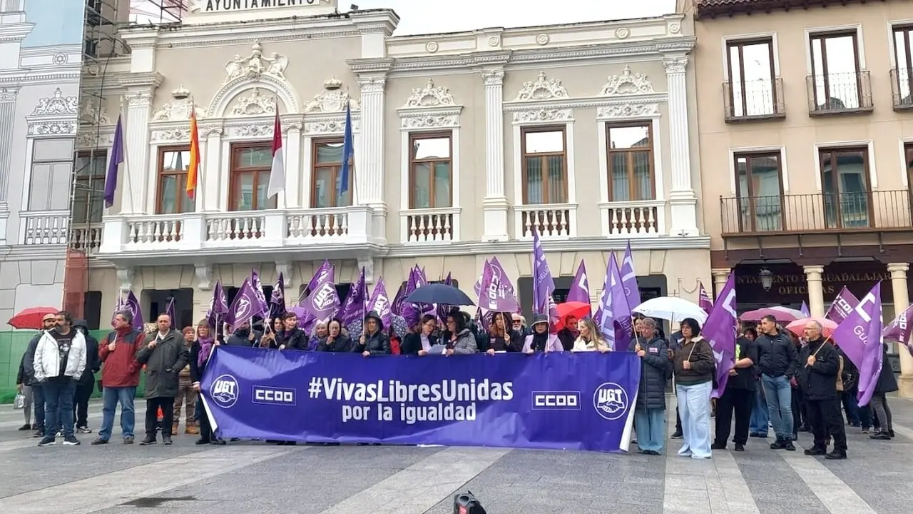 UGT y CCOO advierten de que partidos como Vox ponen en riesgo los avances en igualdad