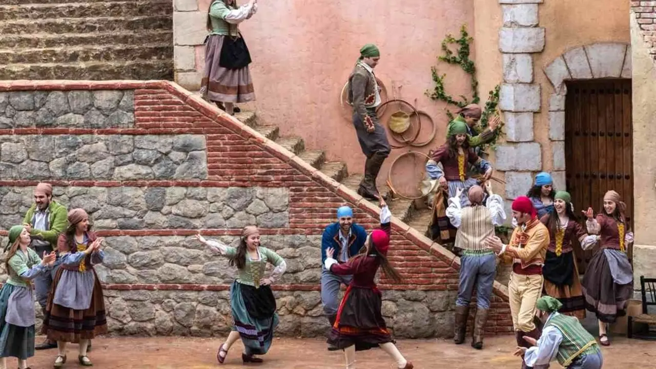 Puy du Fou abre temporada con nuevo espectáculo con un decorado de 22 metros de altura - EFE/Ángeles Visdómine