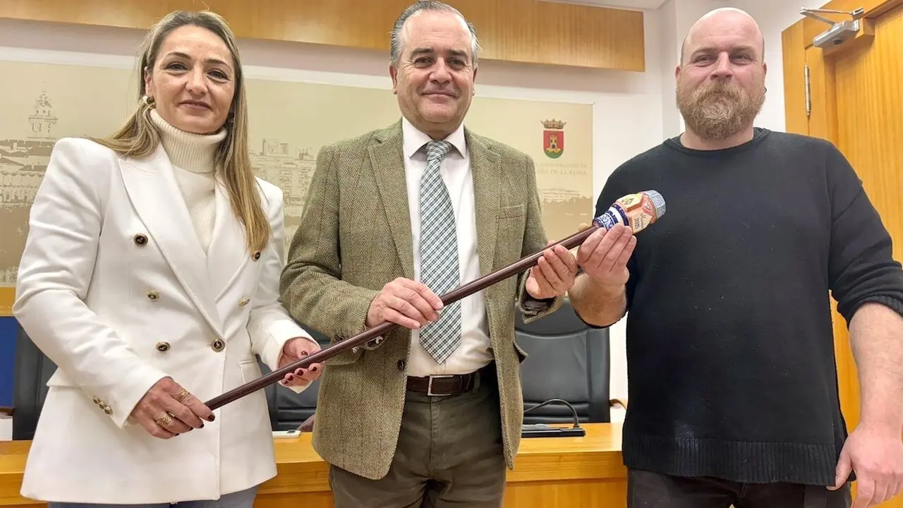 El bastón de Mondas 2025 de Talavera, una pieza "tradicional y vanguardista"