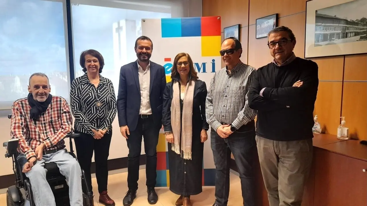 El Cermi de Castilla-La Mancha se ha reunido con el comisionado para la Accesibilidad del Gobierno de Castilla-La Mancha, José Luis Escudero