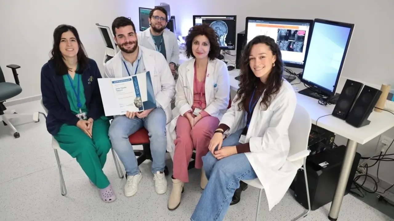 El Servicio de Radiodiagnóstico de Toledo, premiado por un trabajo sobre lesiones de mandíbula en el Congreso Europeo de Radiología