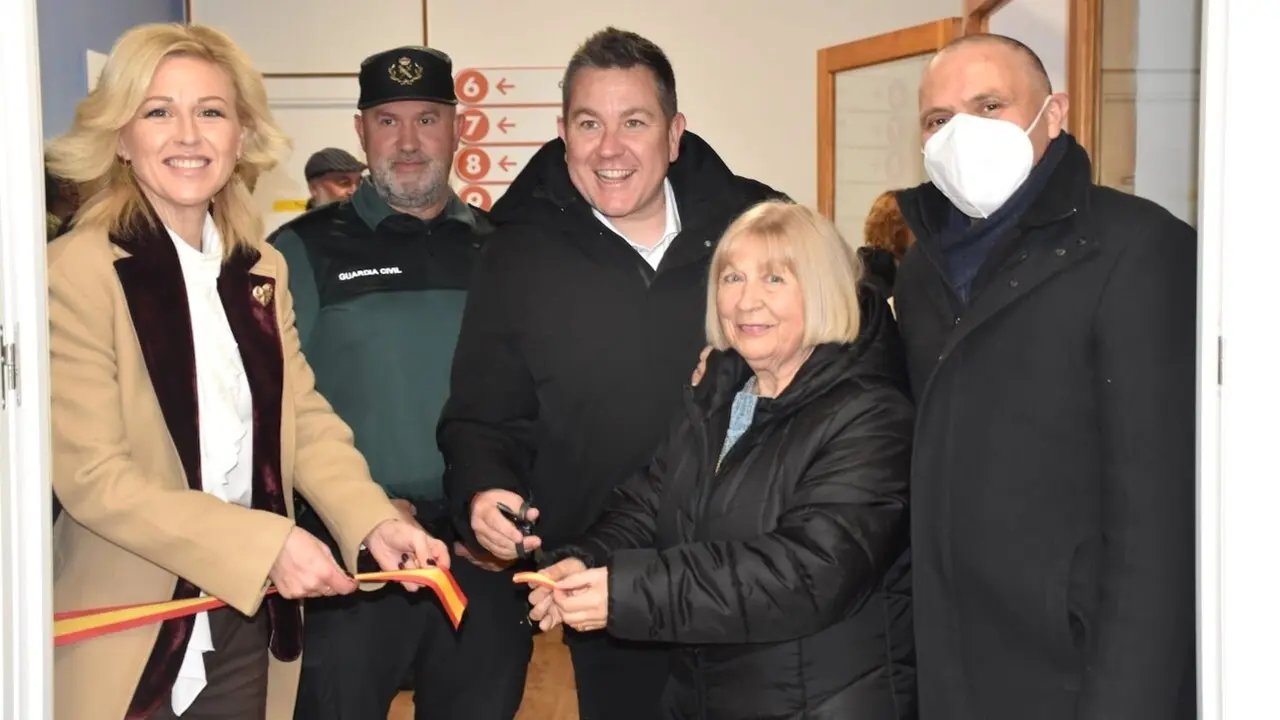 Almodóvar del Pinar inaugura la remodelación del ayuntamiento que se ha llevado a cabo gracias a la Diputación de Cuenca
