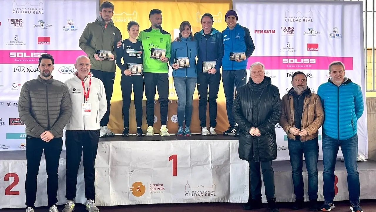 Esther Jiménez de los Galanes y Andy Morales vencen en la XVII Carrera Urbana de Ciudad Real
