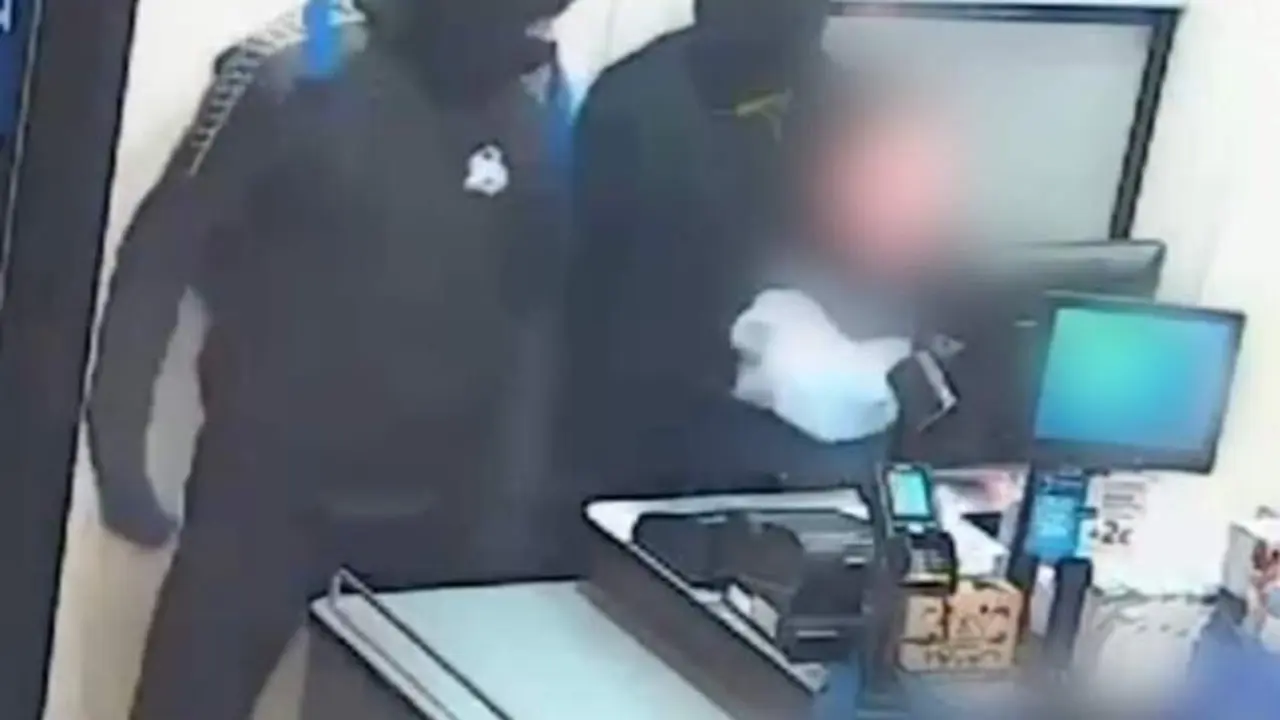 VIDEO. Así vacían las cajas de los supermercados una peligrosa banda de ladrones