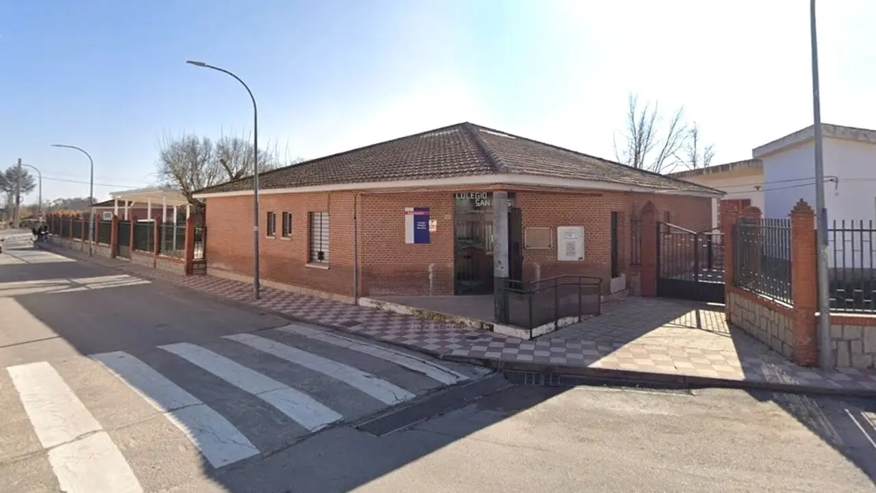 Desalojan un colegio en Arcicóllar (Toledo) ante el riesgo de inundación por las lluvias