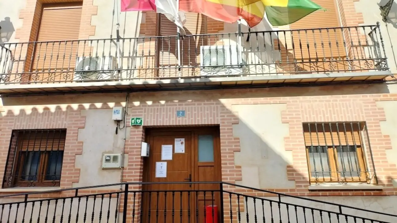 En la imagen de archivo el Ayuntamiento de Malaguilla (Guadalajara)