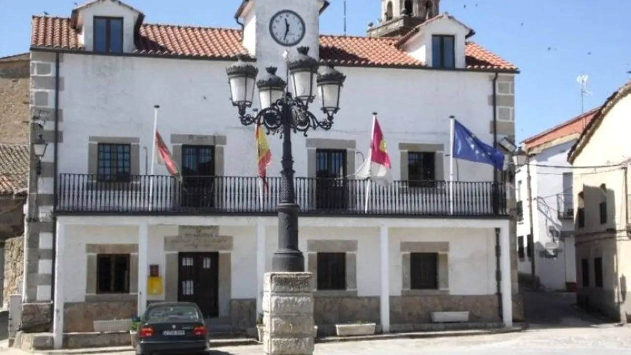 En la imagen de archivo el Ayuntamiento de Pelahustán (Toledo)