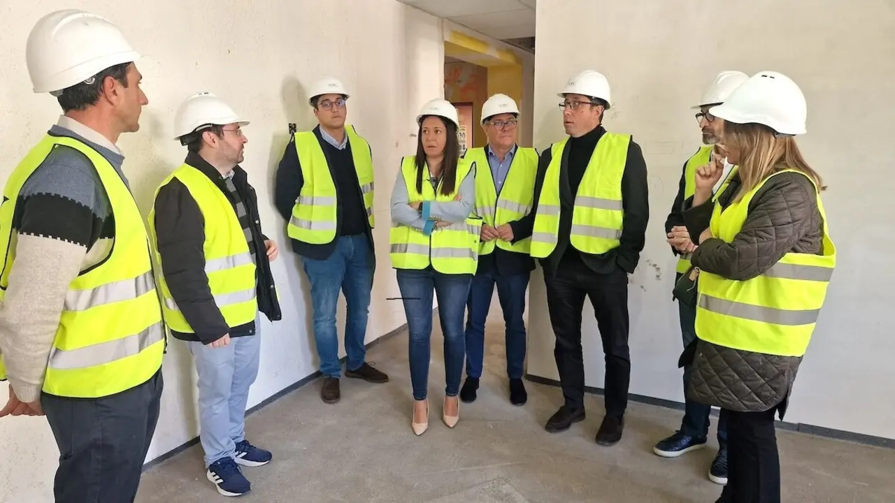 La consejera de Bienestar Social, Bárbara García Torijano, ha visitado las obras de mejora del Centro de Atención a Personas con Discapacidad ‘Guadiana’ de Ciudad Real