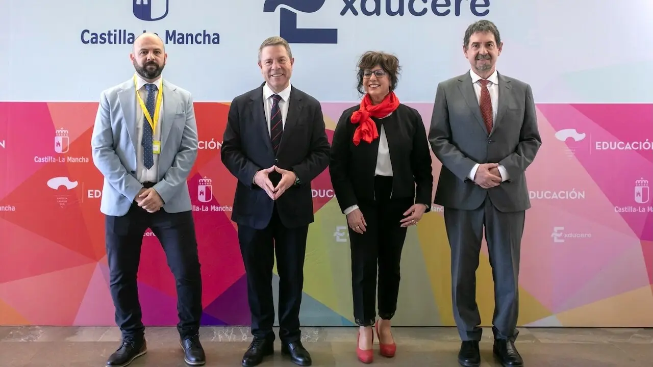 El presidente de Castilla-La Mancha, Emiliano García-Page, ha asistido en Toledo, a la inauguración del Congreso EXDUCERE, en el Palacio de Congresos de la ciudad