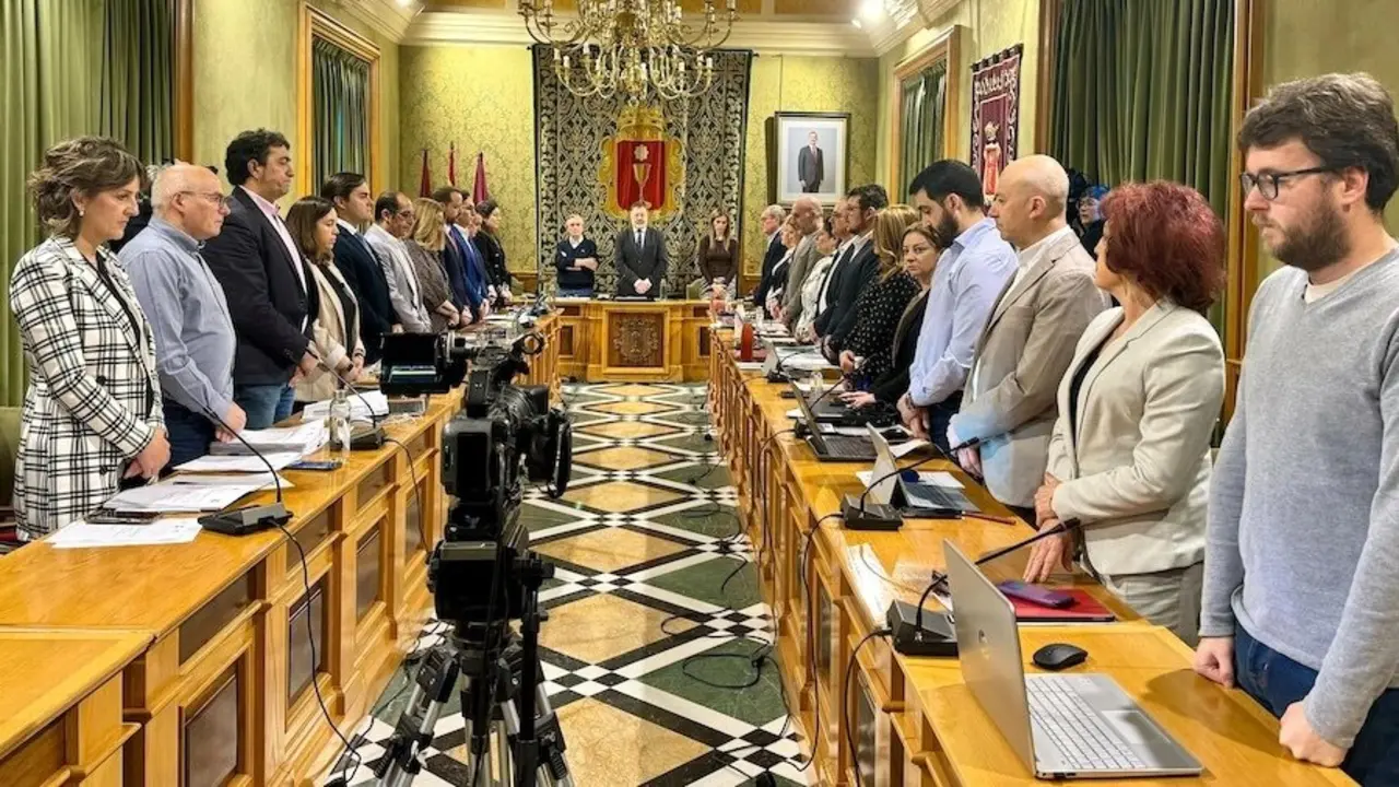 En la imagen un instante del Pleno del Ayuntamiento de Cuenca