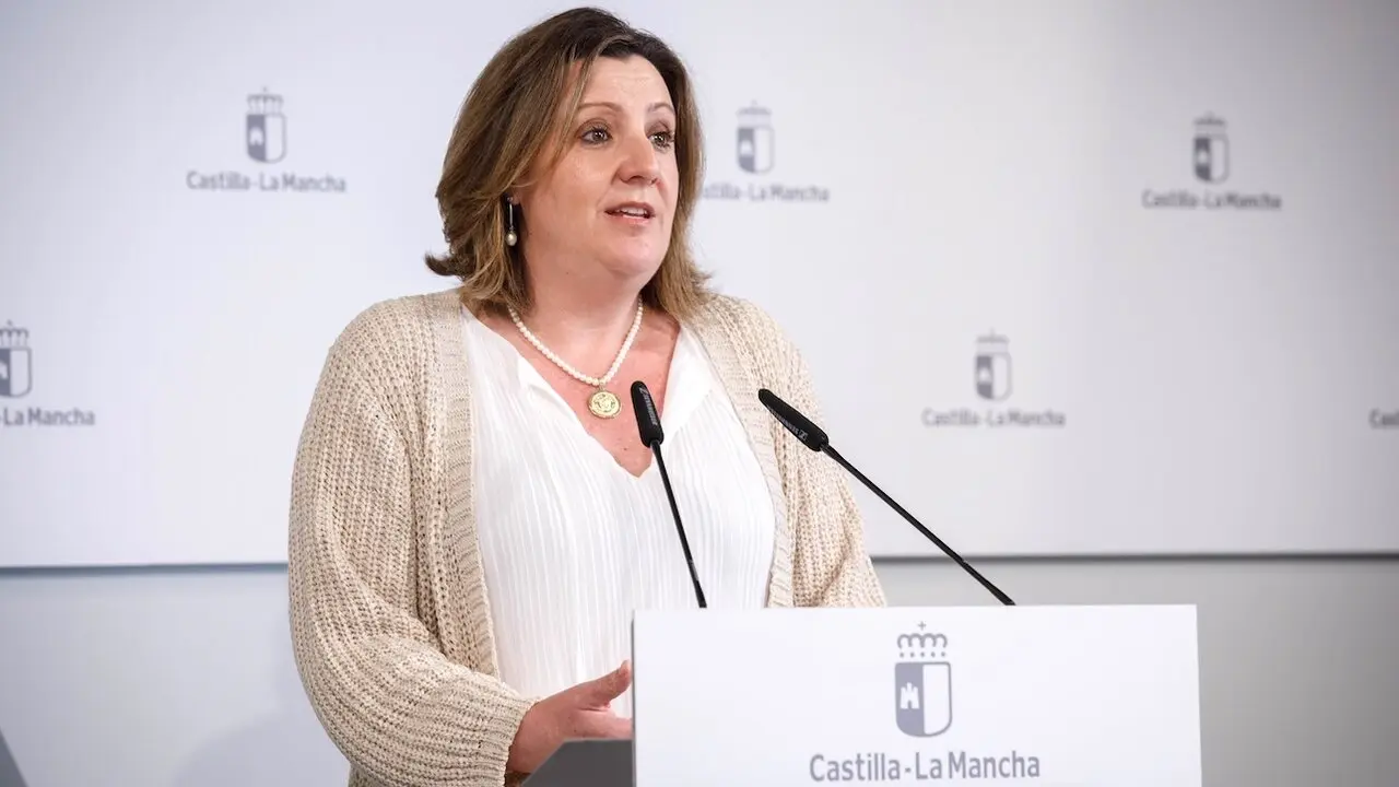 La consejera de Economía, Empresas y Empleo de Castilla-La Mancha, Patricia Franco, ha informado en rueda de prensa de los asuntos de su departamento abordados en el Consejo de Gobierno