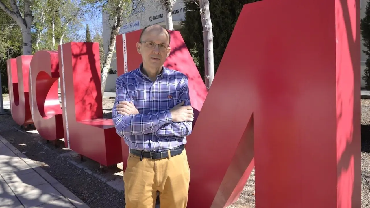El catedrático Manuel Rodrigo, nombrado académico de la Academia de Ciencias Exactas, Físicas y Naturales