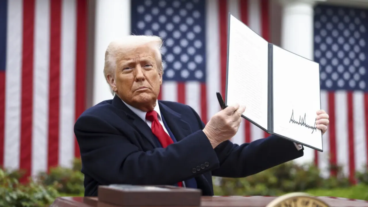 El presidente Donald Trump en lo que ha denominado Día de la Liberación tras imponer nuevos aranceles - ZUMA/EP