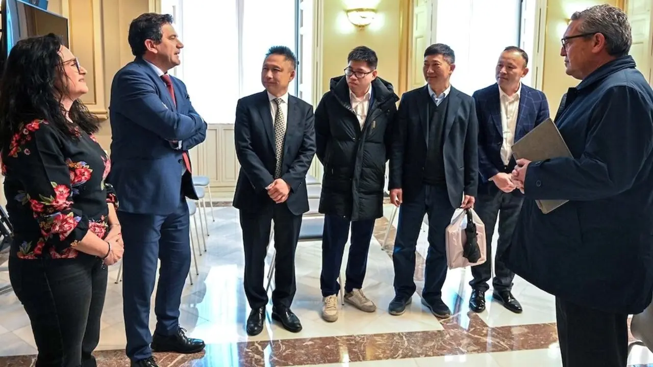 La Diputación de Ciudad Real explora nuevas vías para exportar vino al mercado asiático