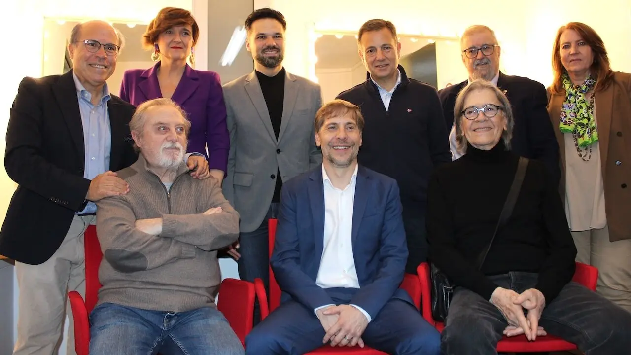 El camerino en memoria de Tony Isbert en el Teatro Circo, junto a su madre y Tony Leblanc