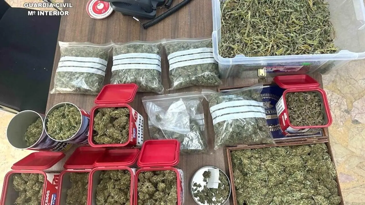 Detenido en Brihuega (Guadalajara) con 1,8 kilos de marihuana y cocaína, éxtasis y hachís