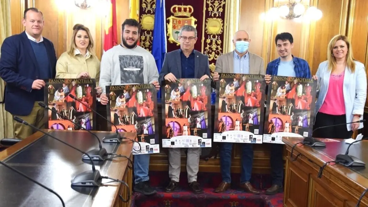 'La Pasión' de Motilla del Palancar (Cuenca) incorpora música, lucha de espadas y gastronomía