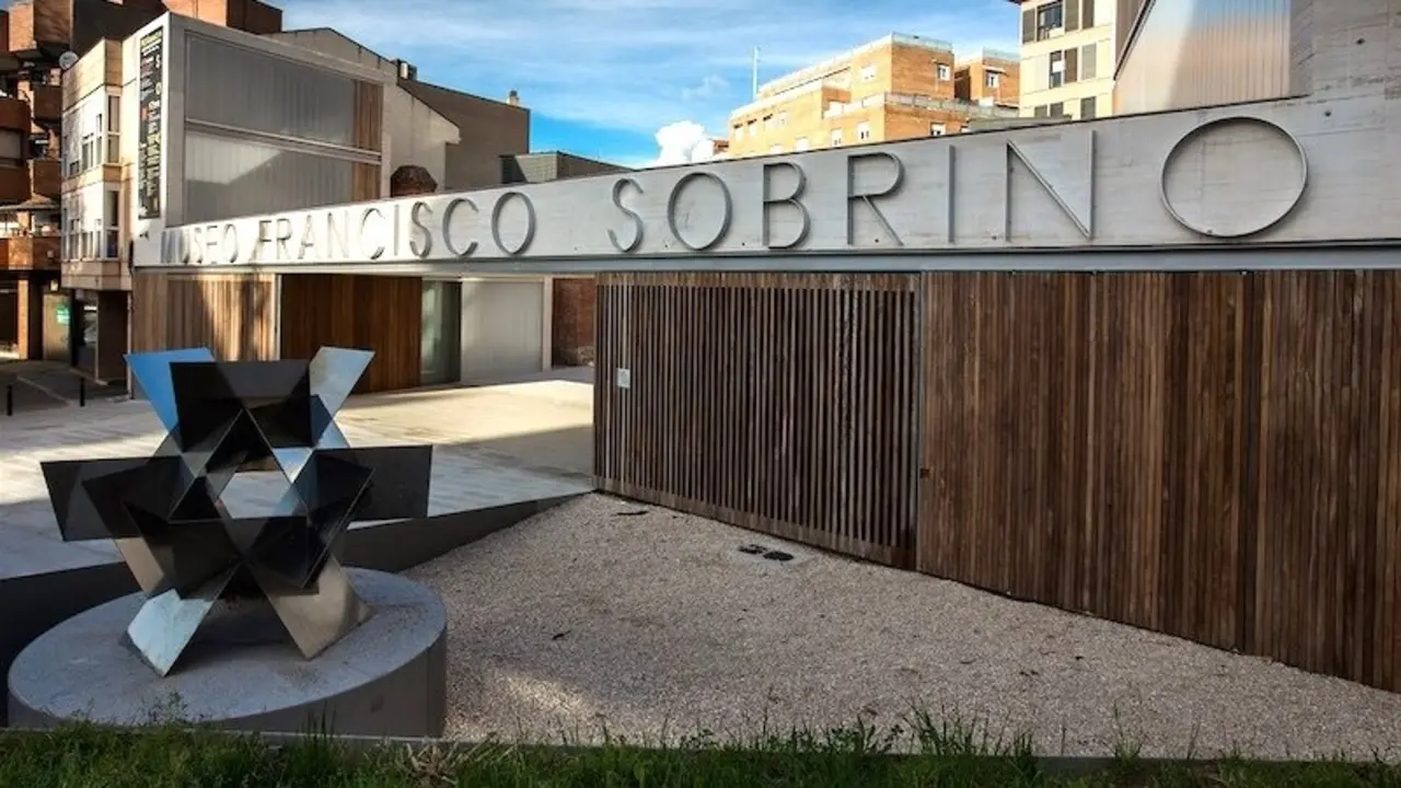 El Museo Francisco Sobrino celebra el X aniversario de su muerte con una exposición