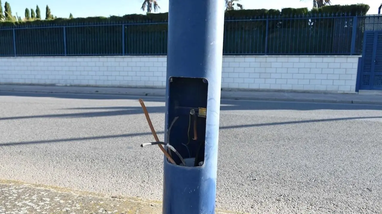 Roban más de un kilómetro de cableado eléctrico del alumbrado público de Daimiel (Ciudad Real)