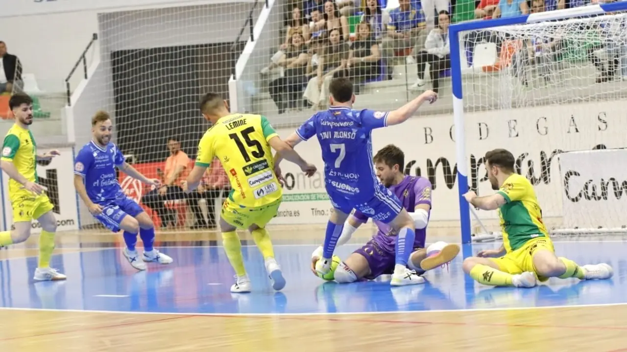 El Manzanares rompe su racha negativa ante el Jaén con un punto de oxígeno (3-3)