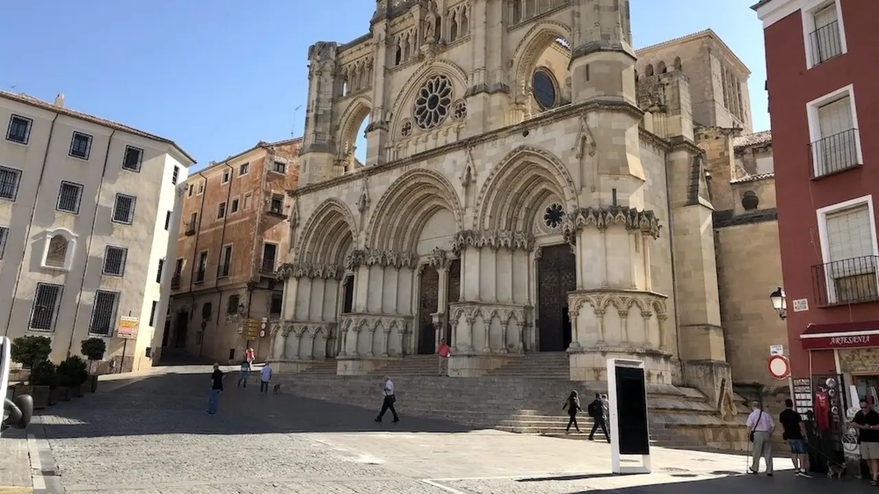 En la imagen de archivo la Catedral de Cuenca