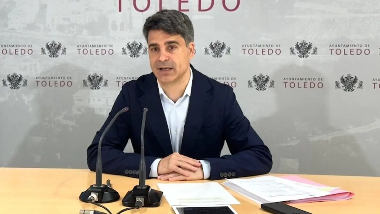 El portavoz del equipo de Gobierno del Ayuntamiento de Toledo, Juan José Alcalde, ha informado de los asuntos de la Junta de Gobierno Local