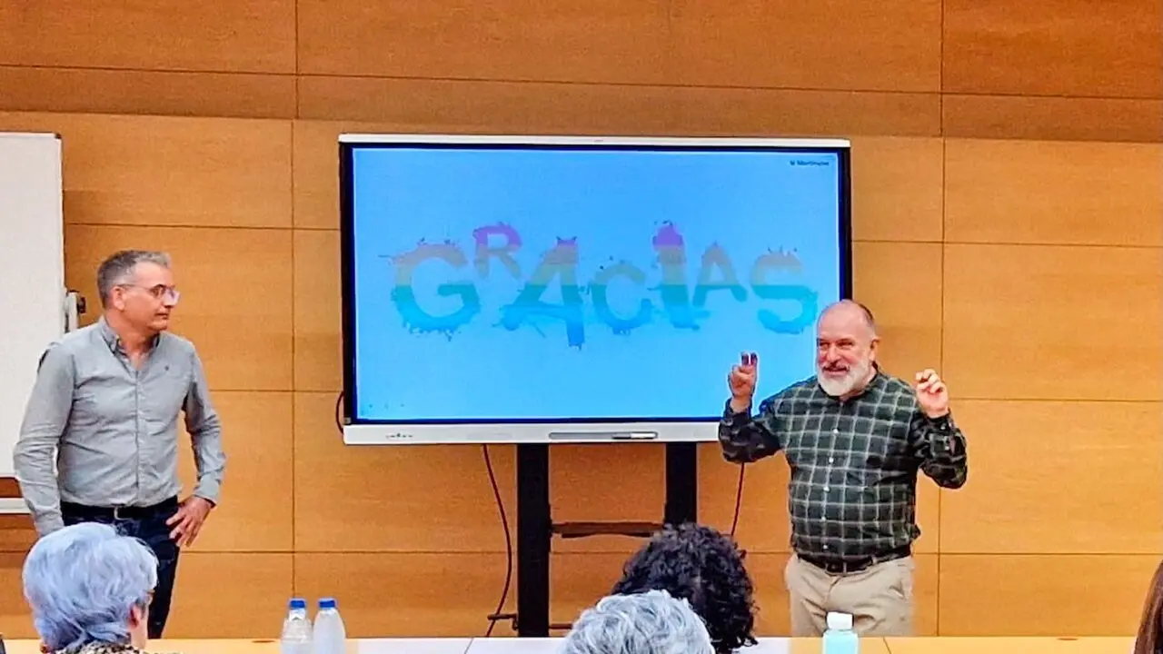 El Gobierno de Castilla-La Mancha forma en diversidad LGTBI al personal empleado público