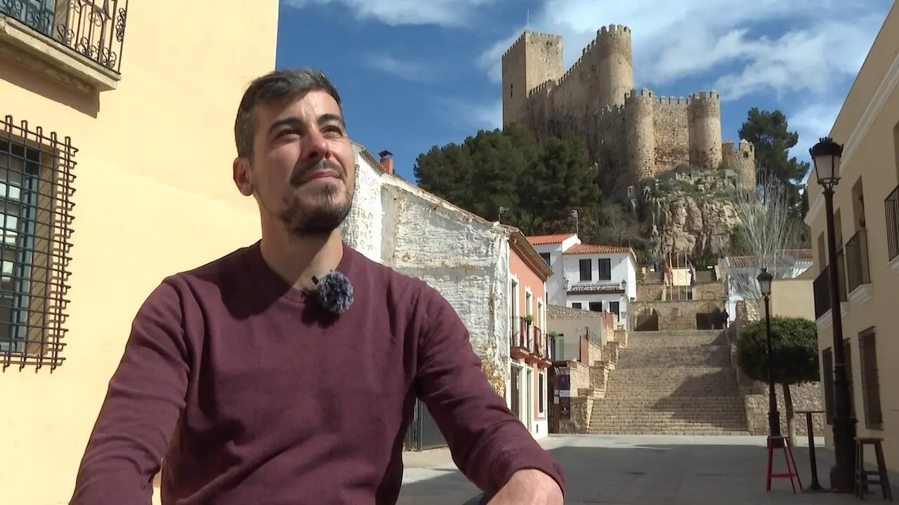 El coordinador de Podemos Castilla-La Mancha, José Luis García Gascón, en un momento de la entrevista - EP