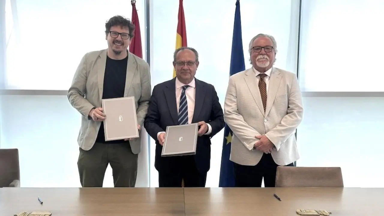 Junta y Fundación CIEES colaboran en creación de unidades de apoyo para empleados públicos con discapacidad intelectual