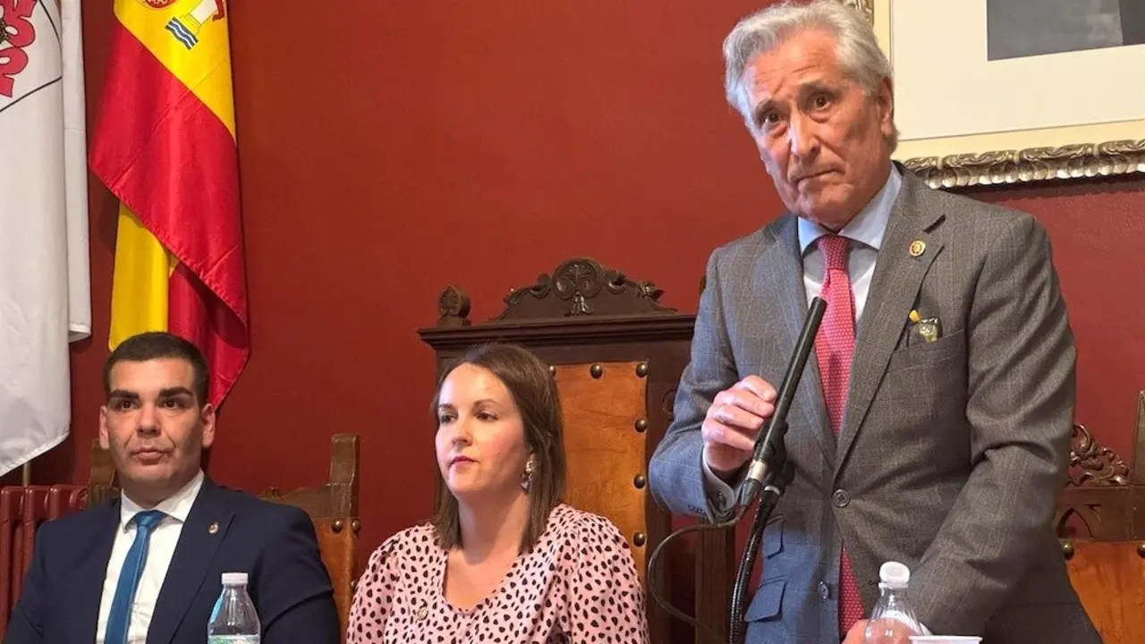 Paco Ureña, nuevo alcalde de Almagro tras prosperar la moción de censura de PSOE y 'Por Almagro'