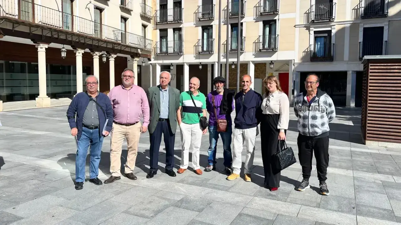 Vecinos de La Rambla de Guadalajara denuncian la situación de abandono del barrio - Fotografía: Onda Cero Guadalajara