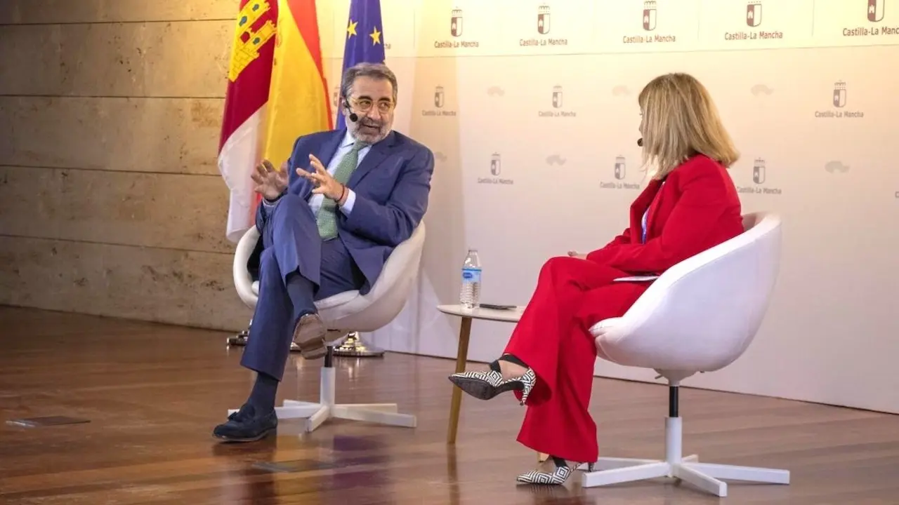 El consejero de Sanidad de Castilla-La Mancha, Jesús Fernández Sanz, ha inaugurado en Toledo las II Jornadas Regionales de Gestión de la Calidad, Seguridad del Paciente y Mejora Continua