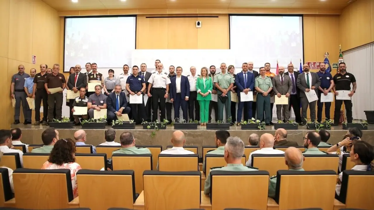 La delegada del Gobierno en Castilla-La Mancha, Milagros Tolón, ha presidido en Toledo el acto conmemorativo por el Día de la Seguridad Privada