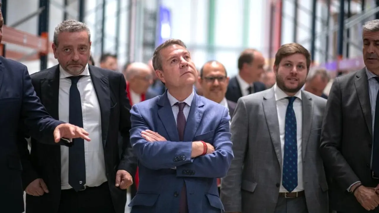 El presidente de Castilla-La Mancha, Emiliano García-Page, ha inaugurado en Noblejas (Toledo), la nueva plataforma logística de la empresa Ontime