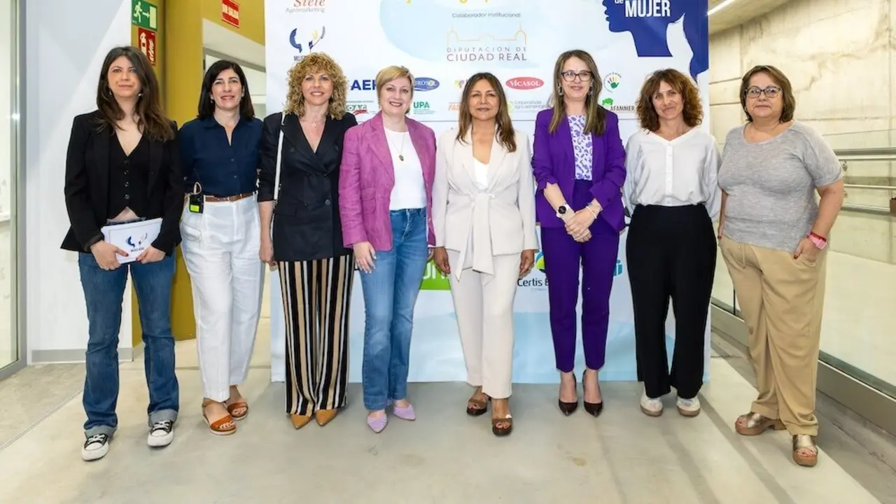 El IX Foro Nacional MujerAGRO revela la necesidad de impulsar un Observatorio del Relevo Generacional en el Mundo Rural