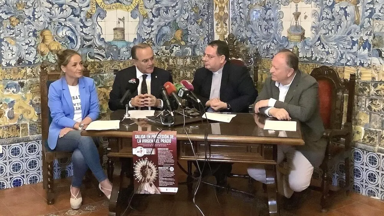 32 imágenes de vírgenes procesionarán con la Virgen del Prado de Talavera