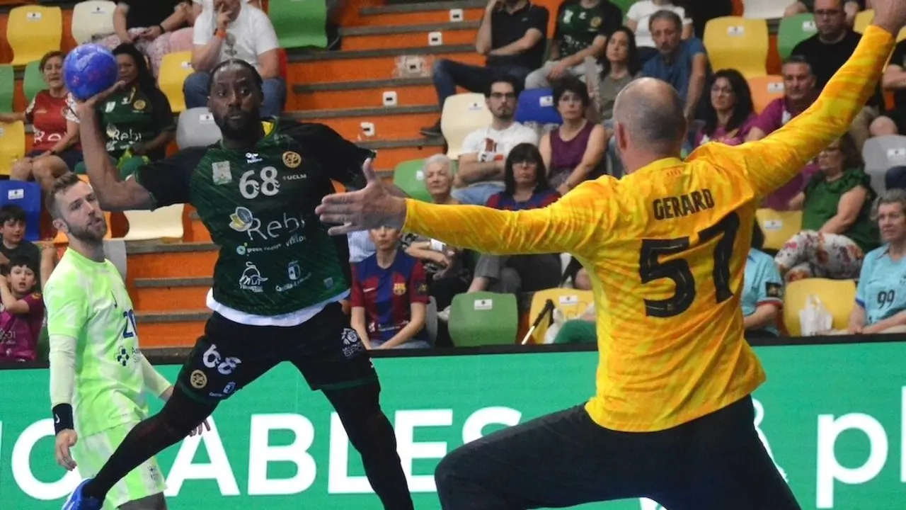 El REBI Cuenca termina temporada con una esperada derrota ante el líder (35-48) - Fotografía: J.A. Lillo