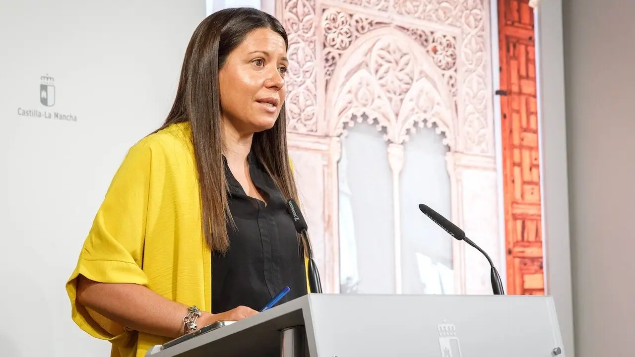 La consejera de Bienestar Social de Castilla-La Mancha, Bárbara García Torijano, ha informado en rueda de prensa de los asuntos de su departamento abordados en el Consejo de Gobierno