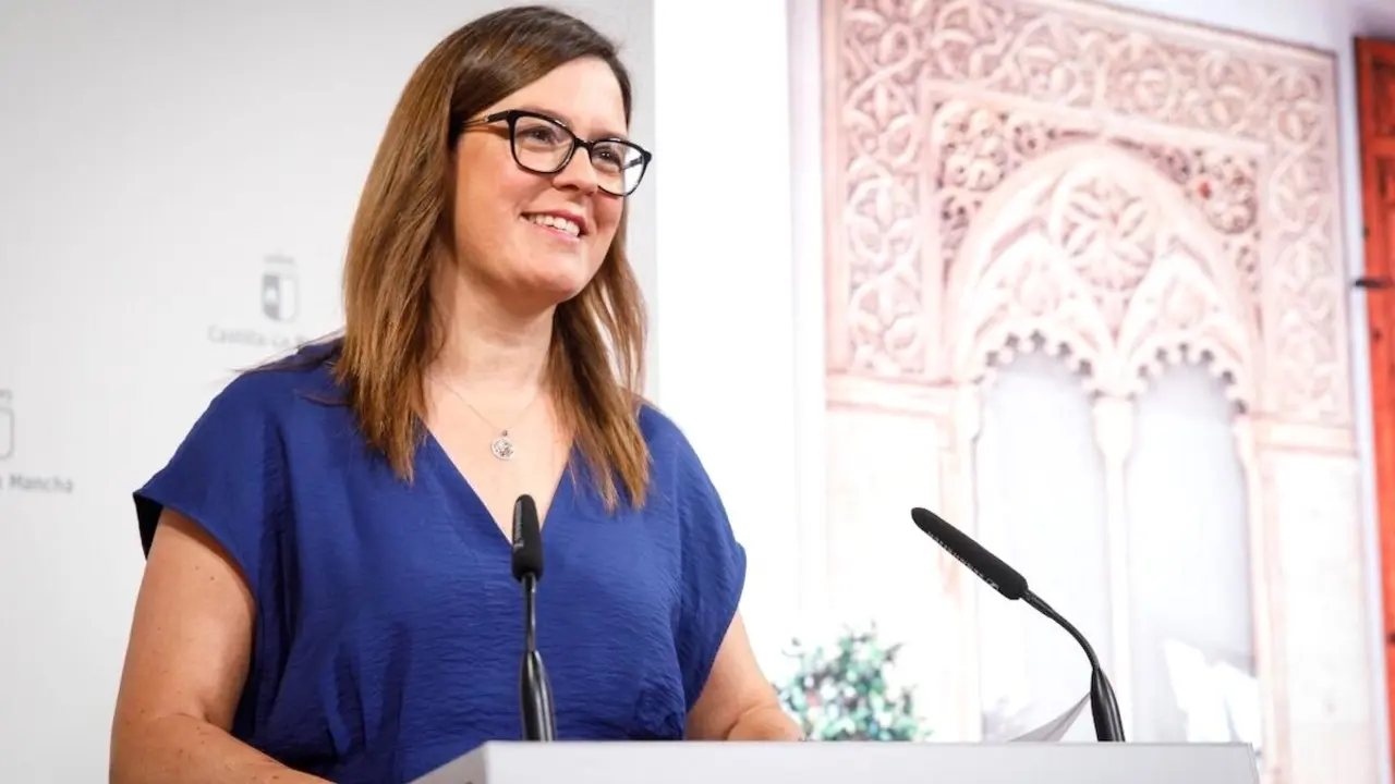 La consejera portavoz del Gobierno de Castilla-La Mancha, Esther Padilla, ha informado en rueda de prensa de los asuntos del Consejo de Gobierno