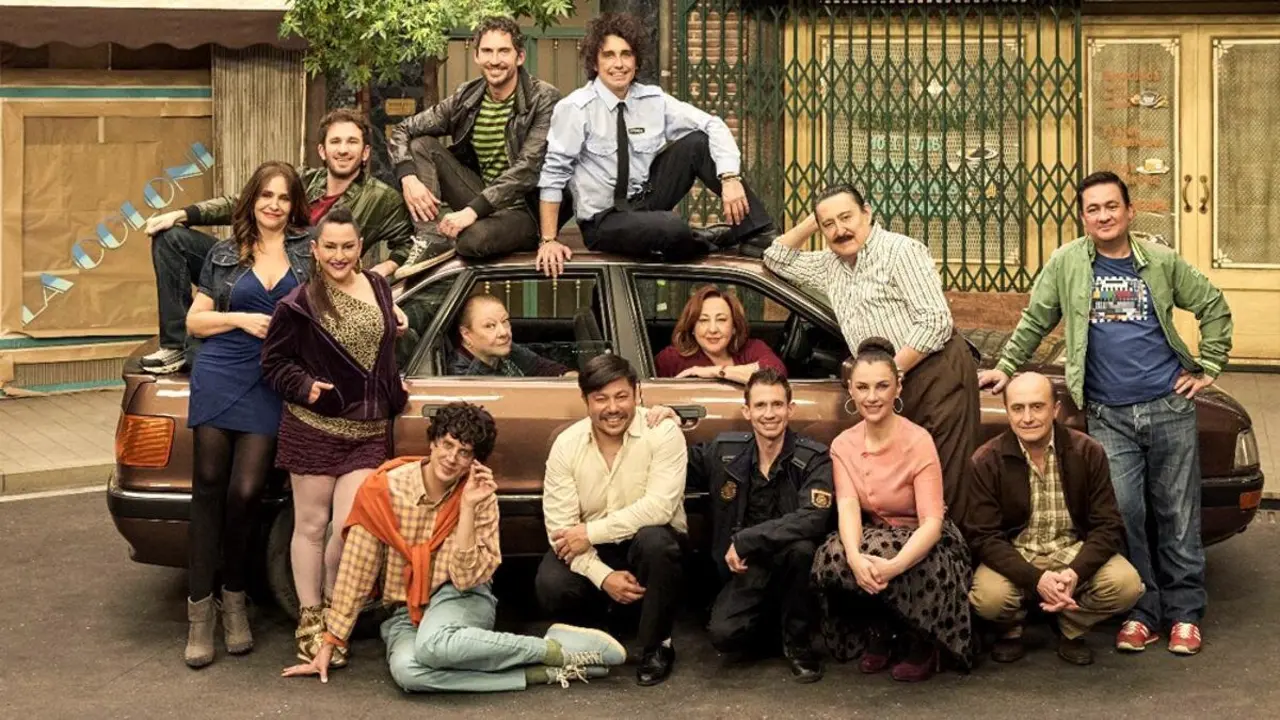 En la imagen protagonistas de serie 'Aída' cuya película se estrenará en los próximos meses
