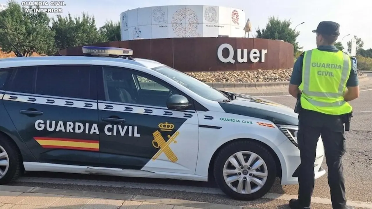 Cinco detenido con un amplío historial delictivo cuando iban a robar la mercancía de un camión en Quer (Guadalajara)