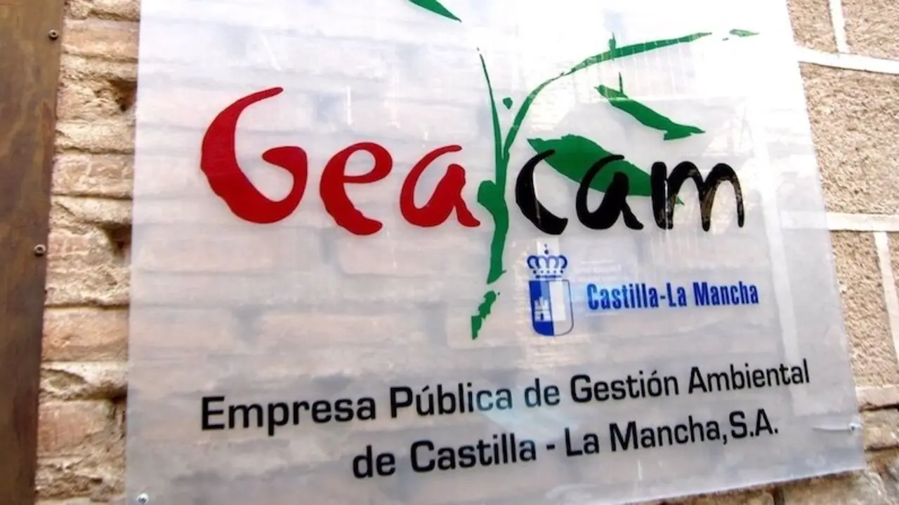 Piden la dimisión del delegado de Geacam por obviar requisitos de contratación