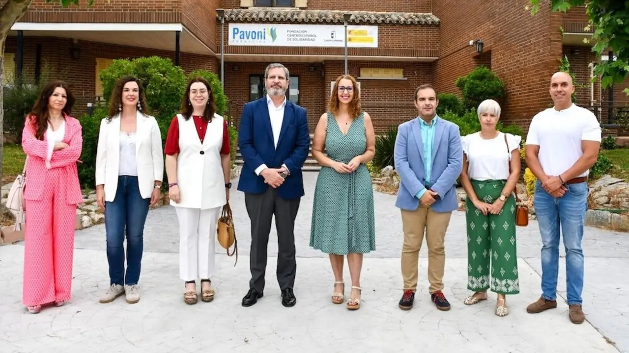 La consejera de Igualdad de Castilla-La Mancha, Sara Simón, ha inaugurado en Ugena (Toledo) el taller ‘Piérdele miedo a la inteligencia artificial’